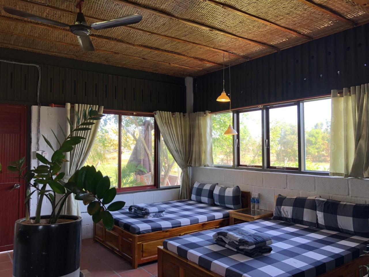Lagi Farmstay Eksteriør billede